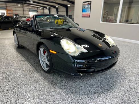 Used 2004 Porsche 911 Carrera 4 image 13