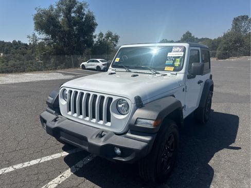 Used 2022 Jeep Wrangler Sport AWD/4WD image 1