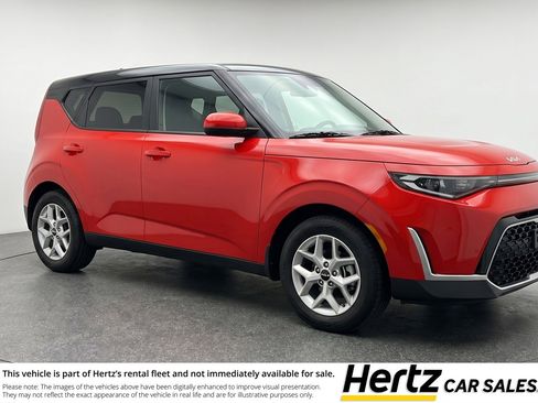 Used 2025 Kia Soul LX w/ LX Technology Package FWD image 1