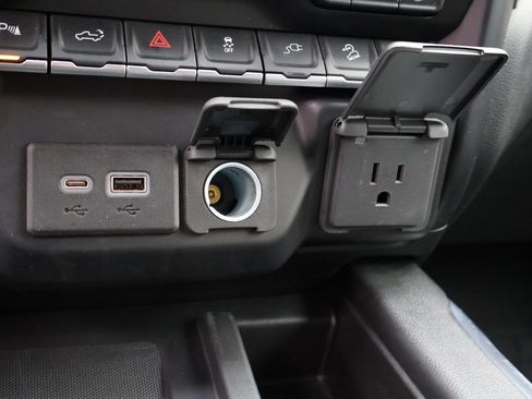 Used 2022 GMC Sierra 2500 Denali image 40