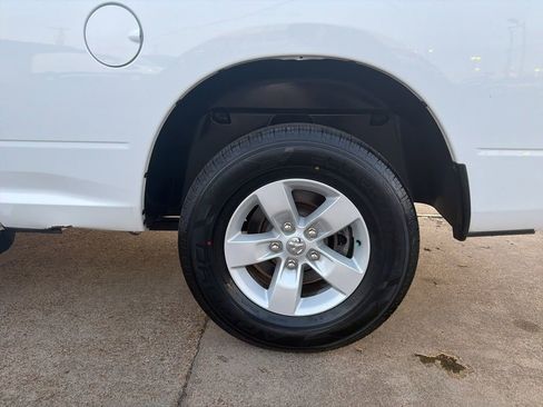 Used 2019 RAM 1500 Tradesman w/ Chrome Plus Package image 28