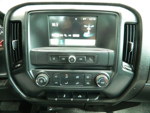 Used 2019 GMC Sierra 1500 Limited w/ Sierra Convenience Package AWD/4WD image 14