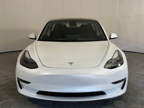 Used 2023 Tesla Model 3 Standard Range RWD image 13