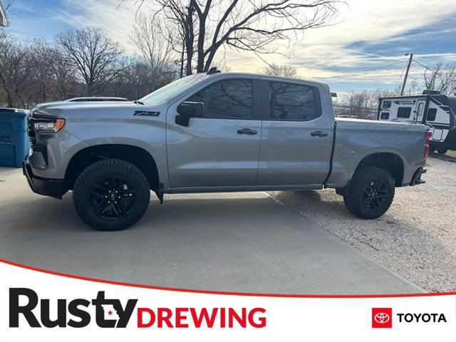 Used 2023 Chevrolet Silverado 1500 LT Trail Boss w/ LPO, Dark Essentials Package AWD/4WD image 1