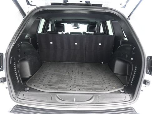 Used 2021 Jeep Grand Cherokee Limited AWD/4WD image 46