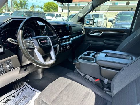 Used 2023 GMC Sierra 1500 SLE AWD/4WD image 29