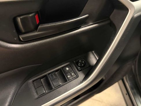 Used 2023 Toyota RAV4 LE FWD image 21