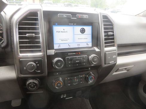 Used 2016 Ford F150 XLT w/ Equipment Group 302A Luxury RWD image 21