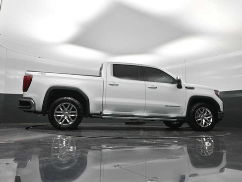 Used 2021 GMC Sierra 1500 SLT w/ SLT Premium Package AWD/4WD image 25