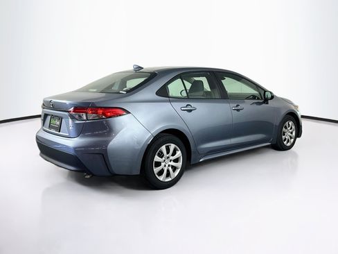 Used 2025 Toyota Corolla LE FWD image 9