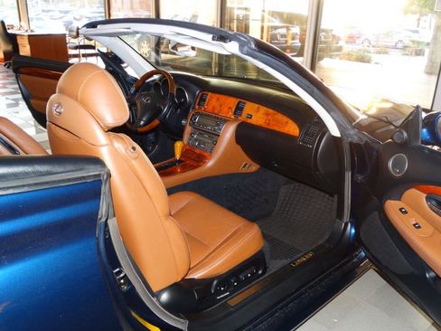 Used 2003 Lexus SC 430 conv. image 10