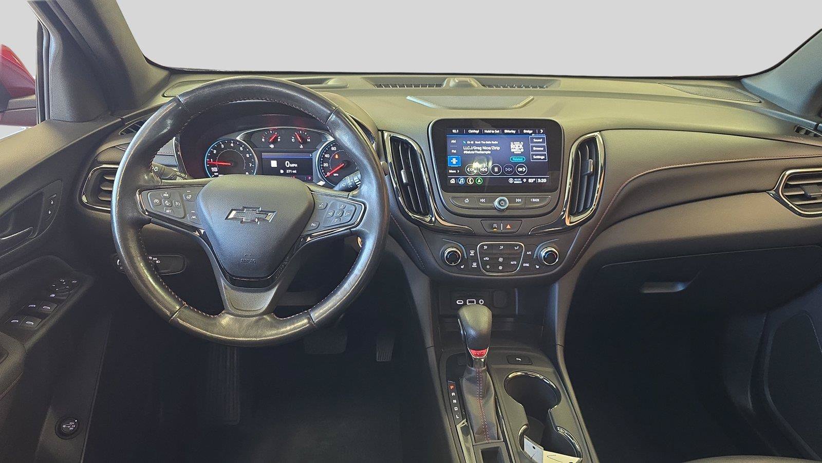 Used 2022 Chevrolet Equinox RS w/ RS Leather Package AWD/4WD image 9