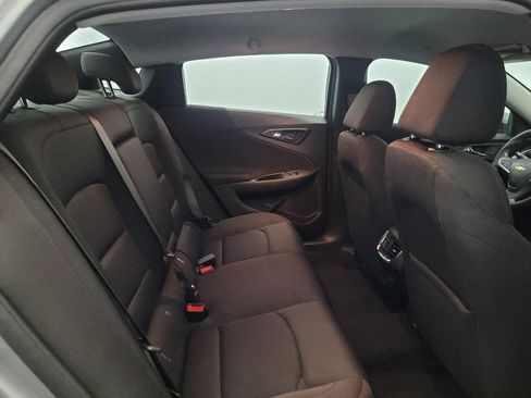Used 2025 Chevrolet Malibu LT FWD image 19