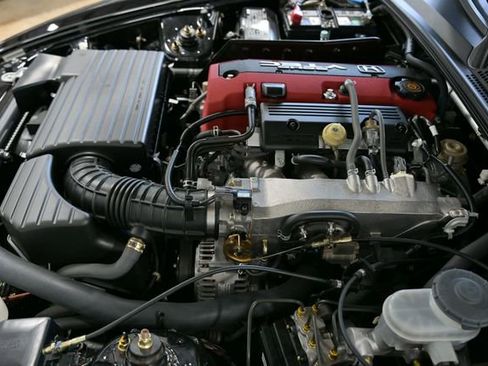 Used 2002 Honda S2000 image 23