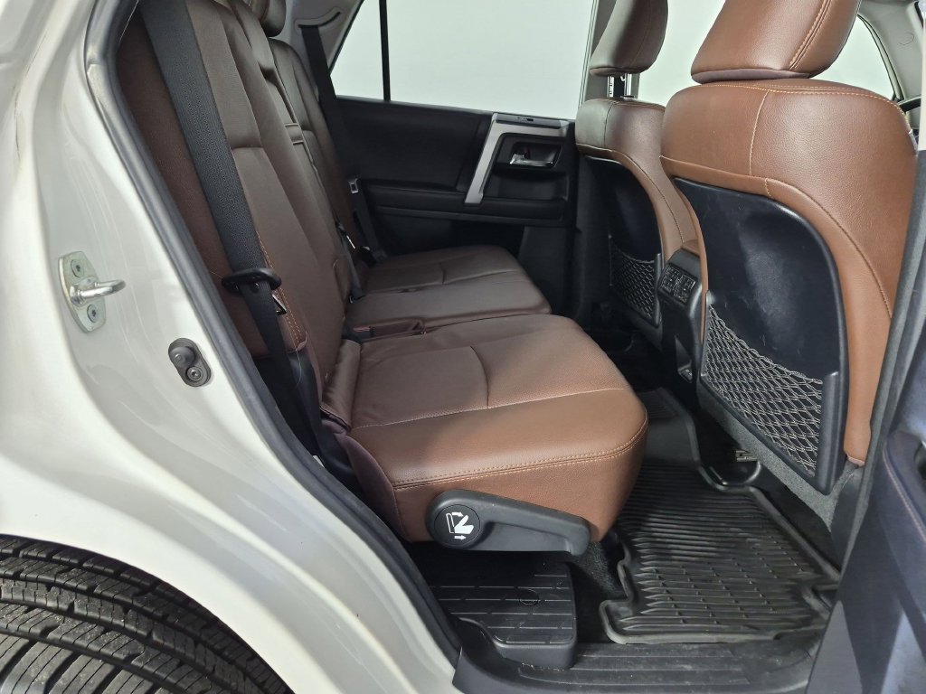 Used 2023 Toyota 4Runner Limited AWD/4WD image 35