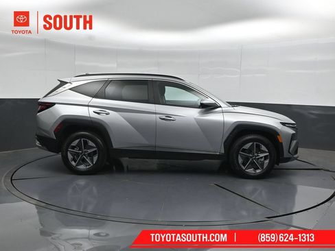 Used 2026 Hyundai Tucson SEL Plus AWD/4WD image 3