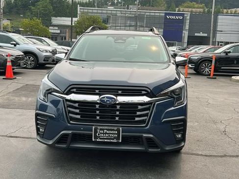 Used 2023 Subaru Ascent Limited w/ Technology Package AWD/4WD image 2
