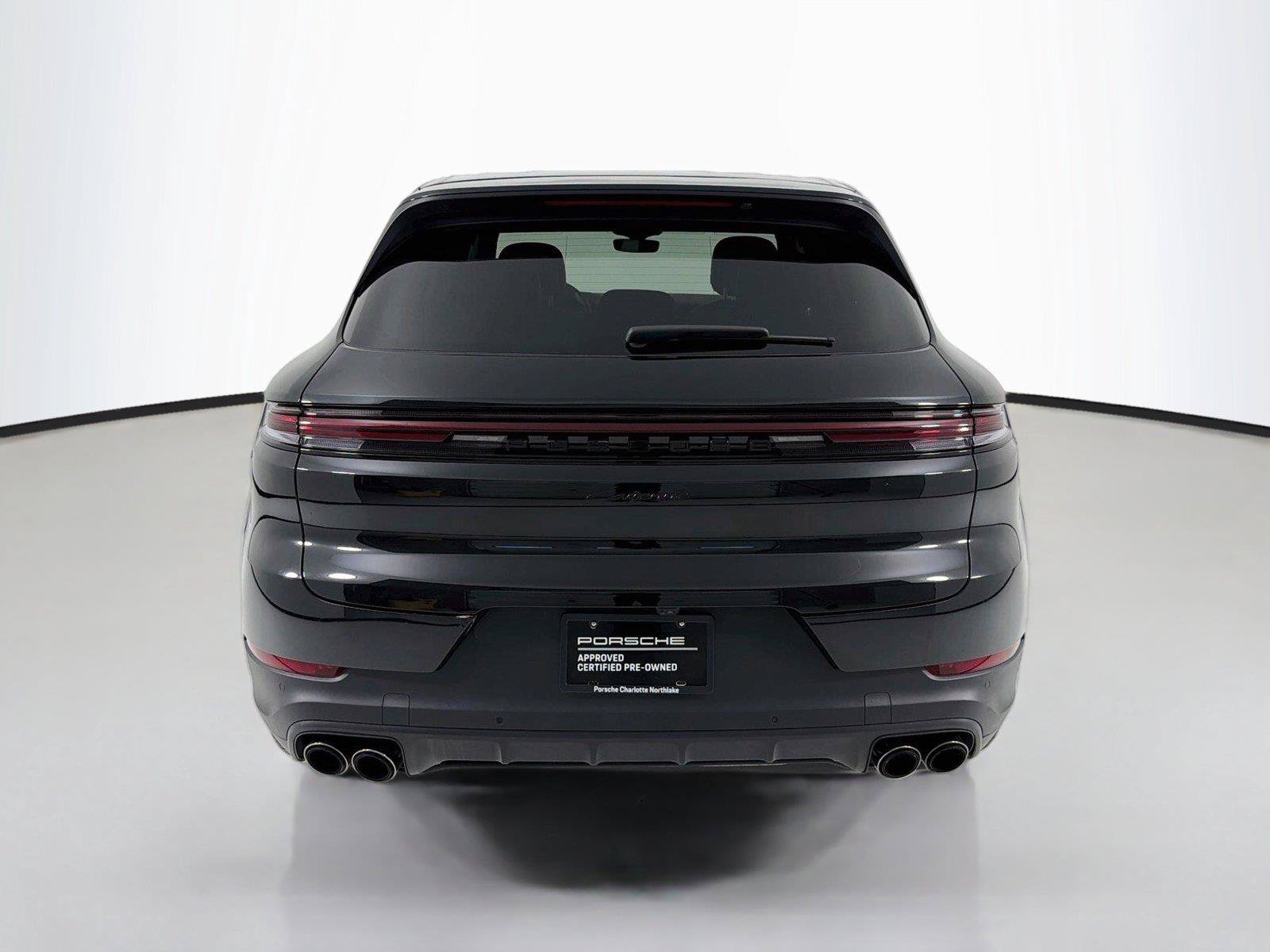 Certified 2024 Porsche Cayenne AWD/4WD image 26