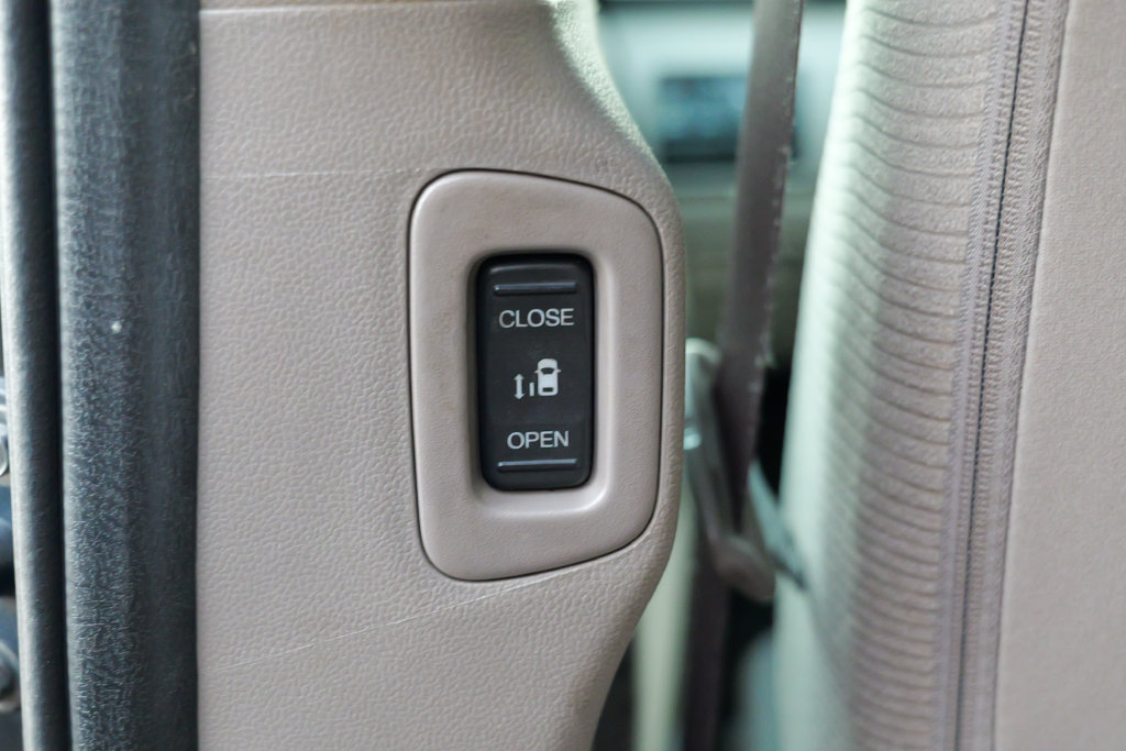 Used 2013 Honda Odyssey EX image 28