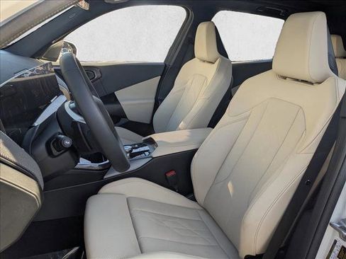 Certified 2025 BMW X3 xDrive30i w/ Convenience Package image 15