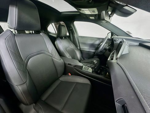 Used 2023 Lexus UX 250h FWD w/ Accessory Package (Z1) image 12