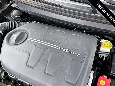 Used 2021 Jeep Cherokee Trailhawk AWD/4WD image 29