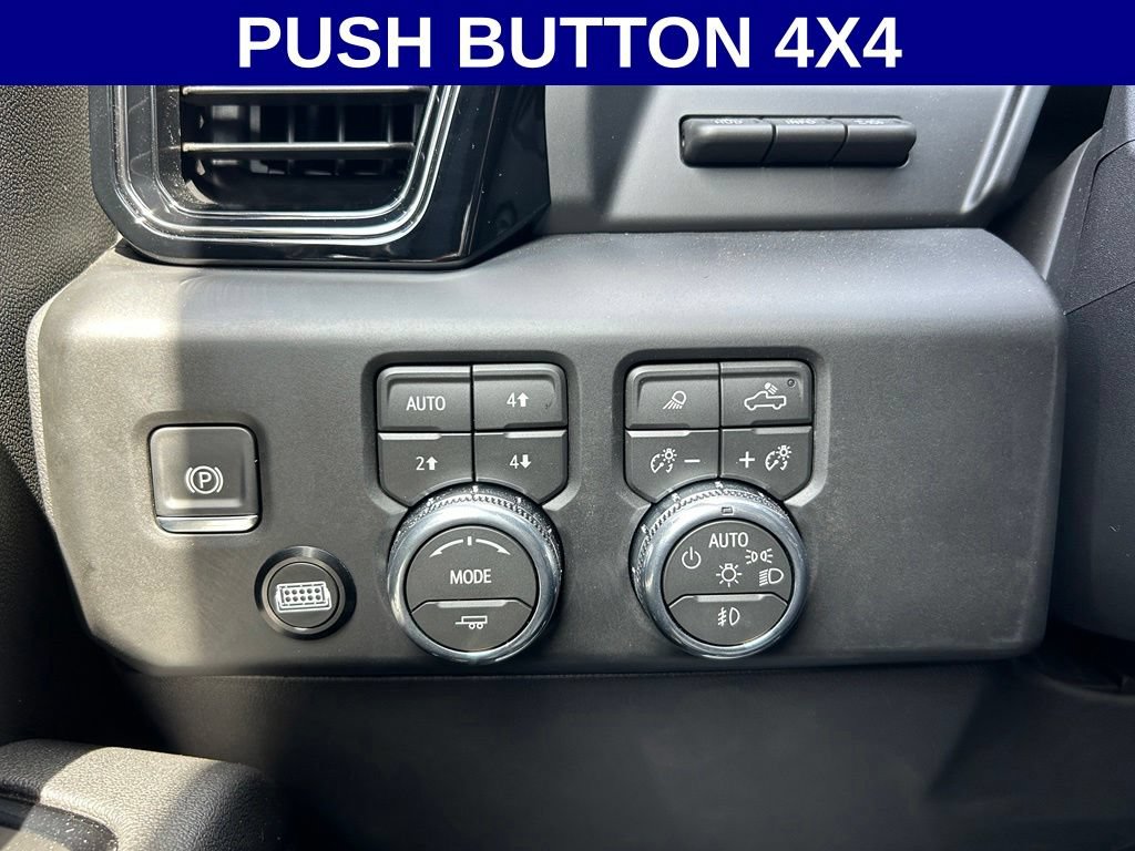 New 2026 GMC Sierra 1500 AT4 w/ Technology Package AWD/4WD image 21