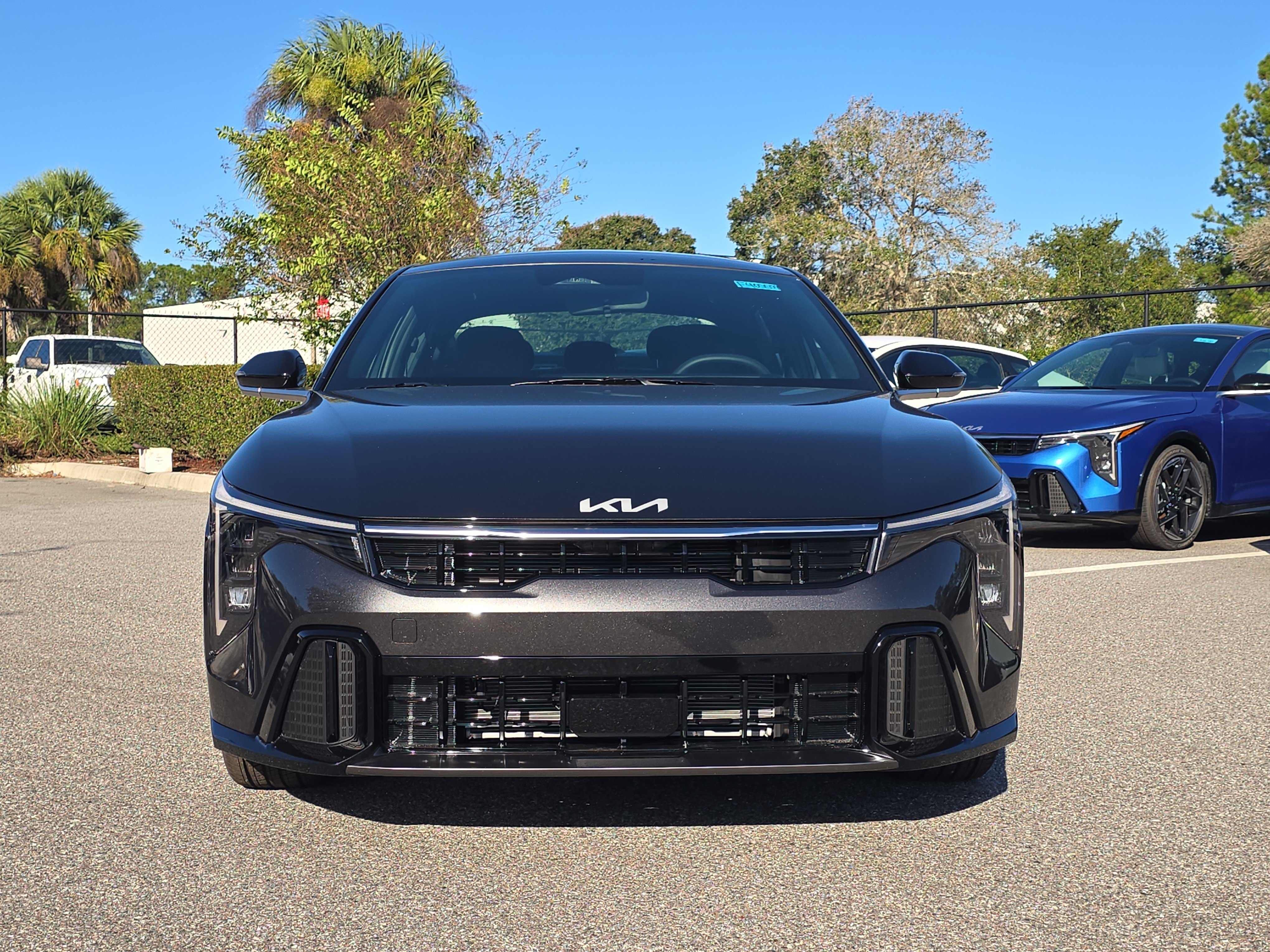 New 2026 Kia K4 EX w/ GT-Line Premium Package FWD image 3
