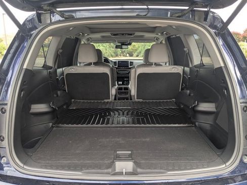 Used 2016 Honda Pilot Elite image 6