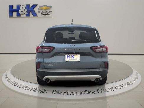 Used 2023 Ford Escape Active FWD image 5