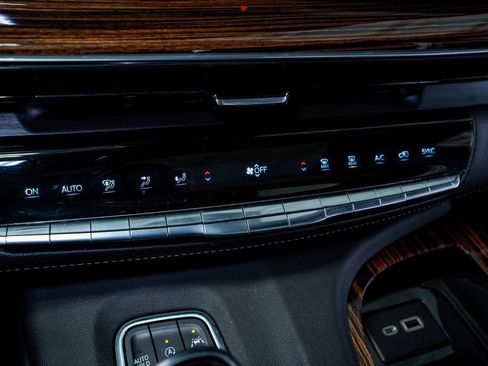 Used 2021 Cadillac Escalade Premium Luxury w/ Driver Assist Tech Package image 46