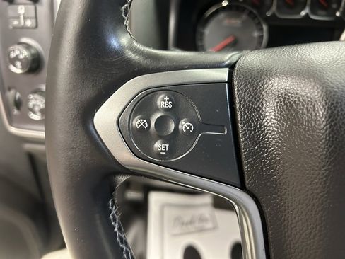 Used 2015 Chevrolet Silverado 3500 LT w/ LT Convenience Package image 12