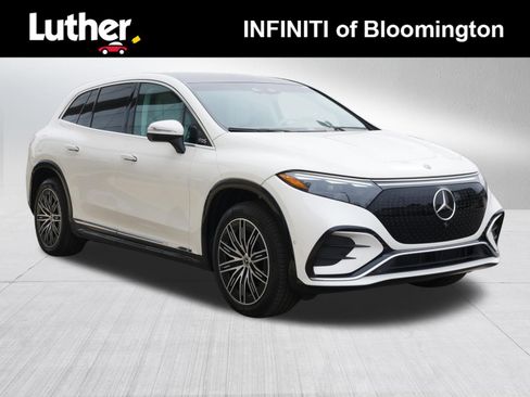 Used 2023 Mercedes-Benz EQS 580 4MATIC SUV image 1