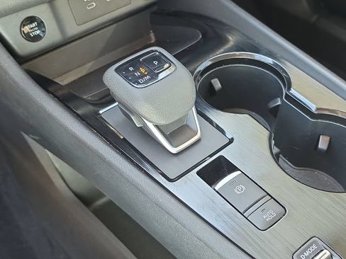 Certified 2025 Nissan Rogue SV FWD image 26
