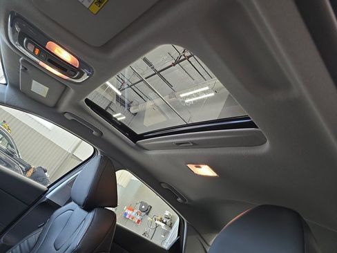 New 2026 Hyundai Elantra Limited image 30