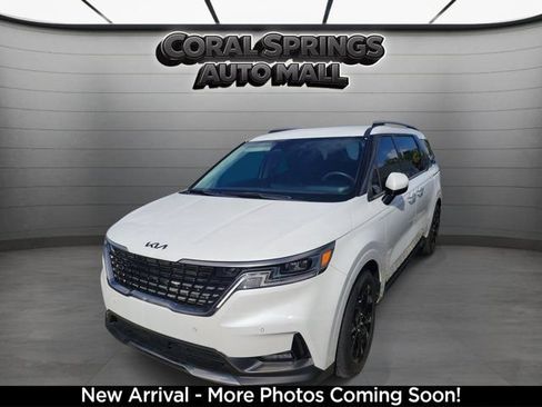 Used 2024 Kia Carnival SX FWD image 4
