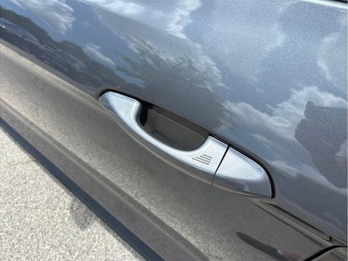Used 2022 Ford Mustang Premium RWD image 18