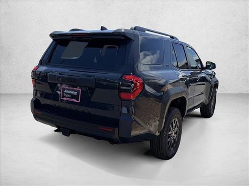 New 2026 Toyota 4Runner SR5 AWD/4WD image 7