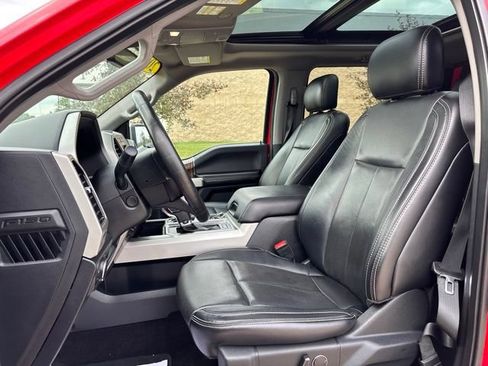 Used 2018 Ford F150 Lariat w/ Equipment Group 502A Luxury AWD/4WD image 42