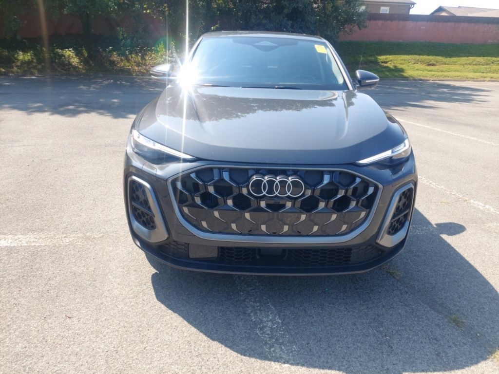 Used 2025 Audi Q5 Prestige AWD/4WD image 4