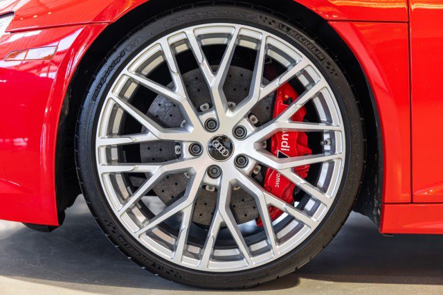 Used 2017 Audi R8 V10 plus AWD/4WD image 22