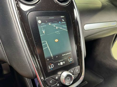 Used 2020 McLaren GT image 25