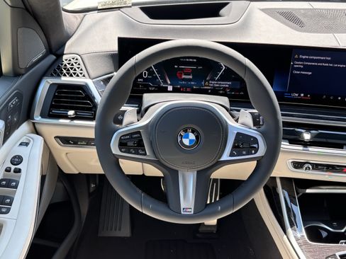 New 2027 BMW X7 xDrive40i w/ M Sport Package AWD/4WD image 18