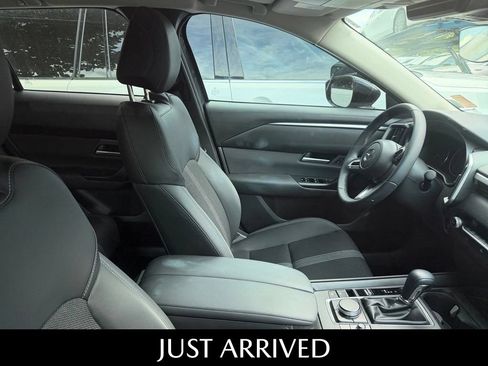 Certified 2026 MAZDA CX-50 Meridian Edition w/ Weather Package AWD/4WD image 5