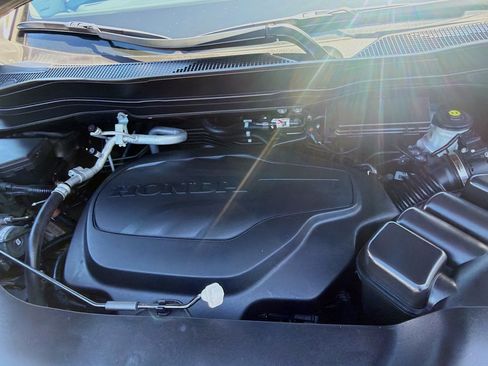 Certified 2022 Honda Pilot Elite image 36