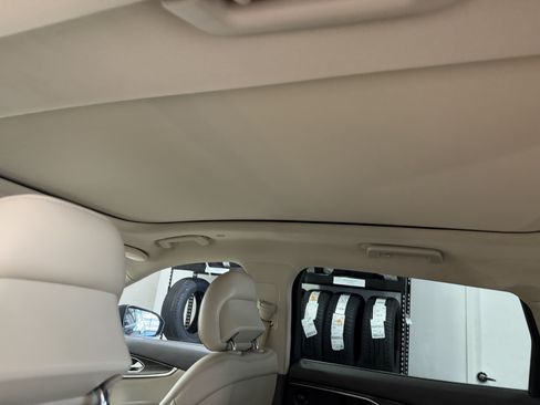 Used 2019 Lincoln Nautilus Reserve FWD image 30