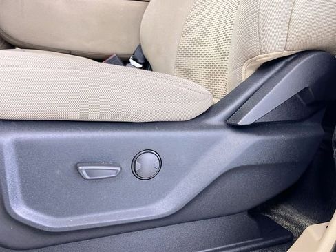 Used 2021 Ford F350 XLT w/ XLT Value Package image 12