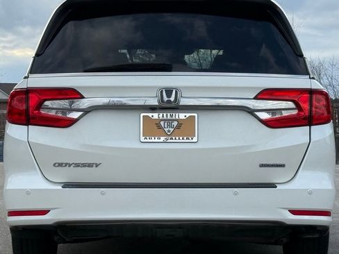Used 2018 Honda Odyssey Touring image 4