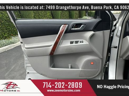 Used 2011 Toyota Highlander Limited FWD image 49