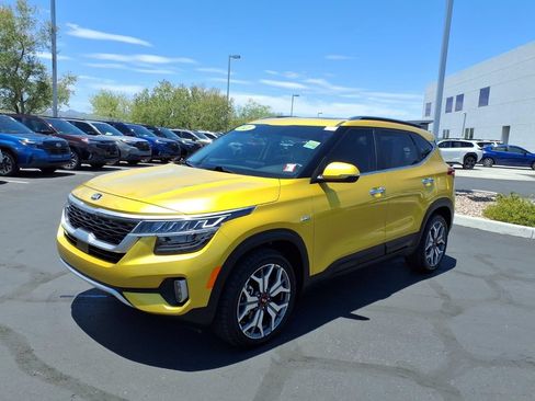 Used 2021 Kia Seltos SX w/ SX Sunroof Package AWD/4WD image 8